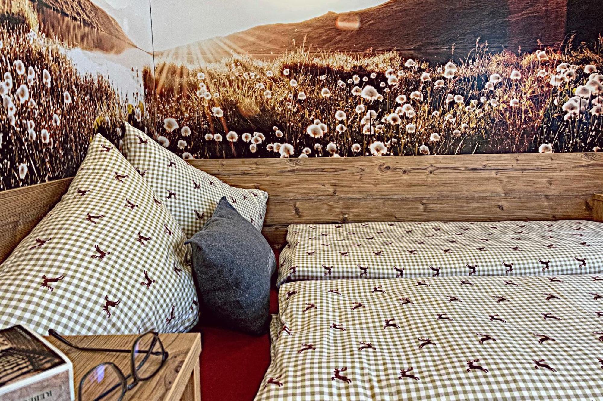 Pircher-Maes Apart & Stubaital Telfes im Stubai Bagian luar foto